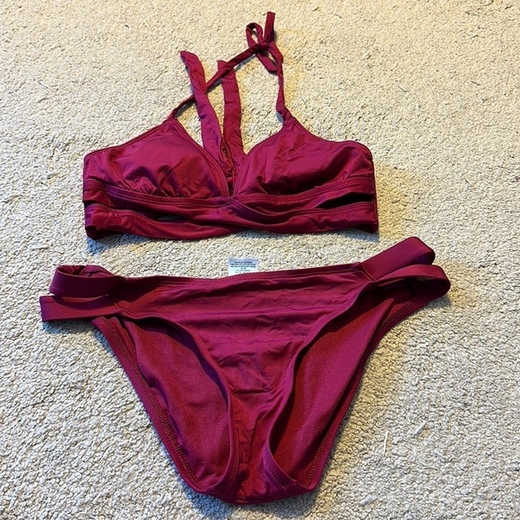 MOSSIMO women’s bikini; size medium - Picture 1 of 7